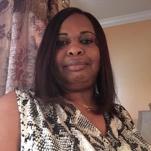 Meet your Posher, Simone